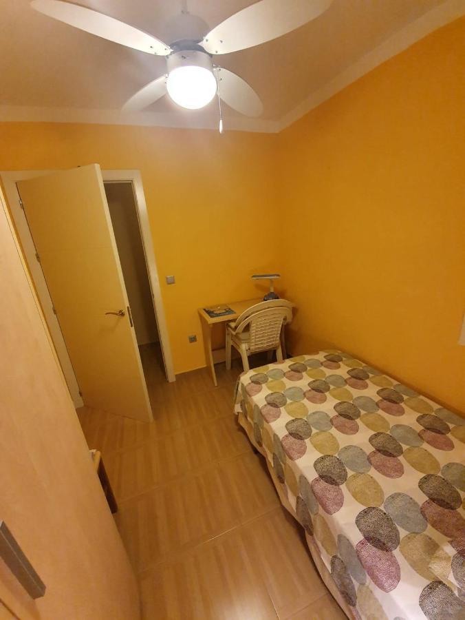 Room In Benidorm Downtown En Piso Compartido Alicante Exterior photo